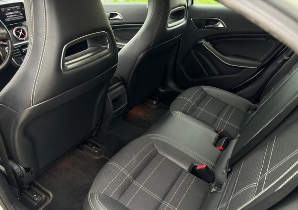 Mercedes-Benz Klasa A cena 42900 przebieg: 203081, rok produkcji 2013 z Rzeszów małe 466
